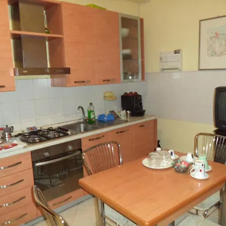 In Sicily 2 Apartment *