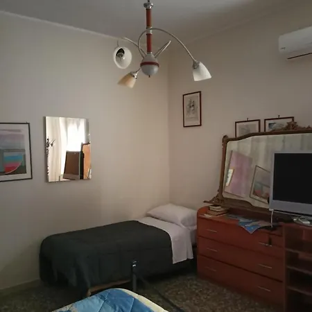 In Sicily 2 Apartment *