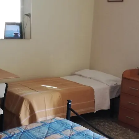 In Sicily 2 Apartment *